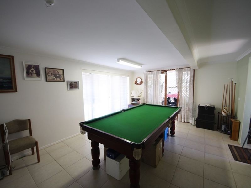 18 Lavercombe Drive, Kallangur QLD 4503