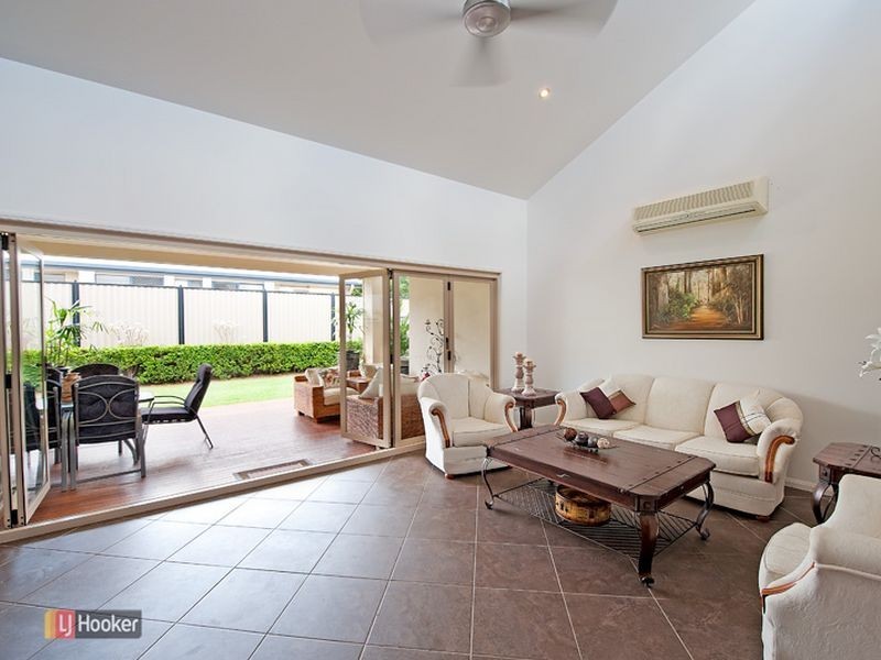 12 Clearwater Crescent, Murrumba Downs QLD 4503