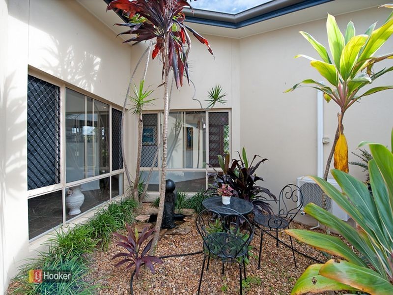 12 Clearwater Crescent, Murrumba Downs QLD 4503