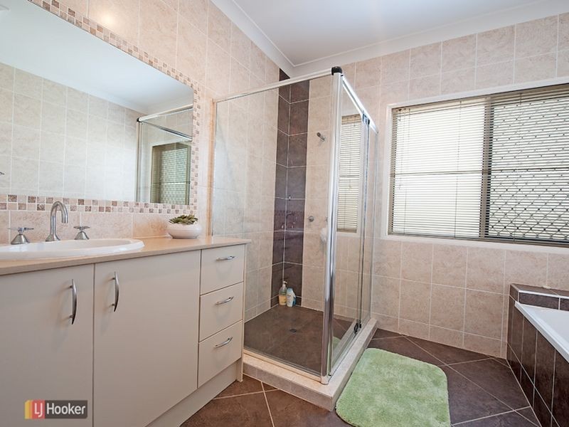 12 Clearwater Crescent, Murrumba Downs QLD 4503
