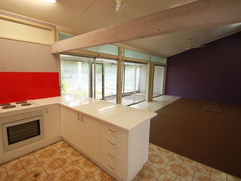 16 Baines Street, Kallangur QLD 4503