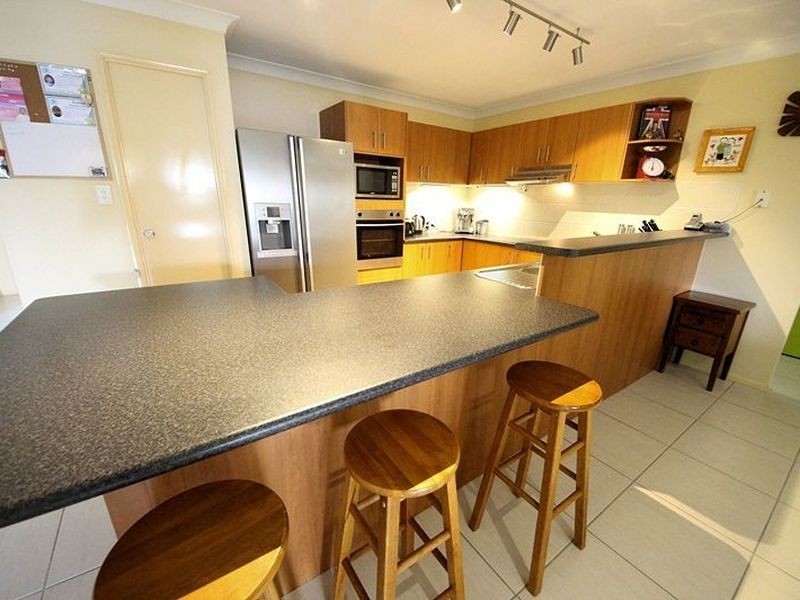 12 Raffindale Avenue, Dakabin QLD 4503