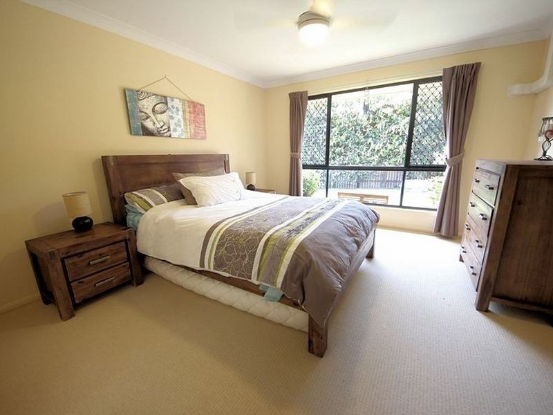 12 Raffindale Avenue, Dakabin QLD 4503