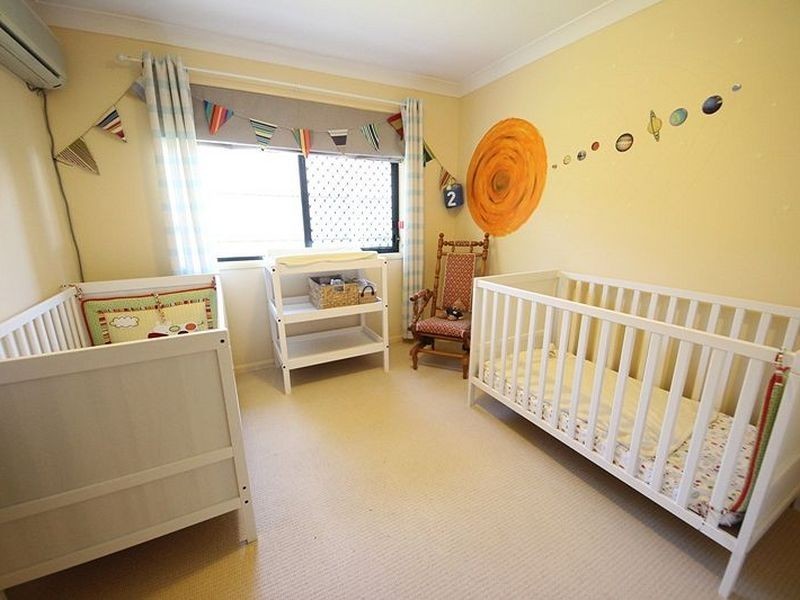 12 Raffindale Avenue, Dakabin QLD 4503