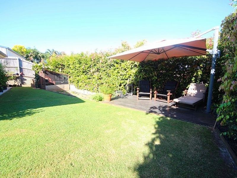 12 Raffindale Avenue, Dakabin QLD 4503