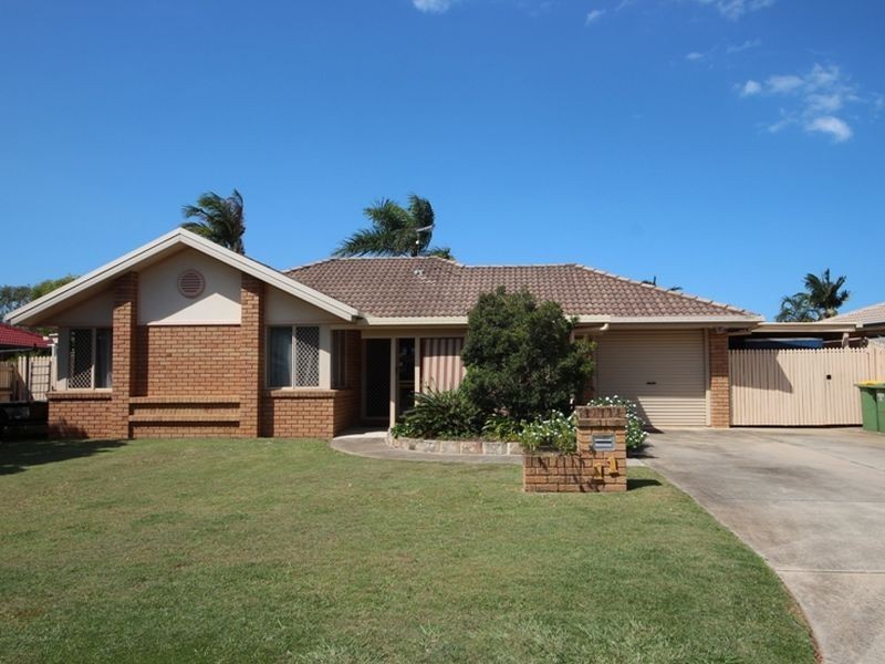 11 Walton Crescent, Murrumba Downs QLD 4503