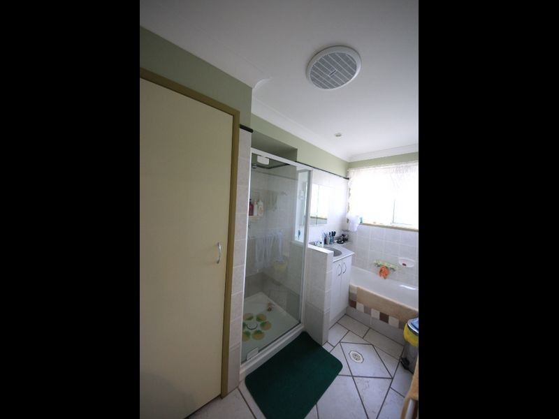 1 Stacey Court, Kallangur QLD 4503