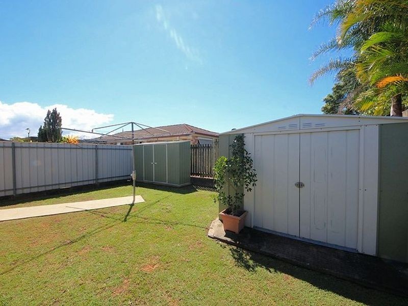 4 Greene Street, Rothwell QLD 4022