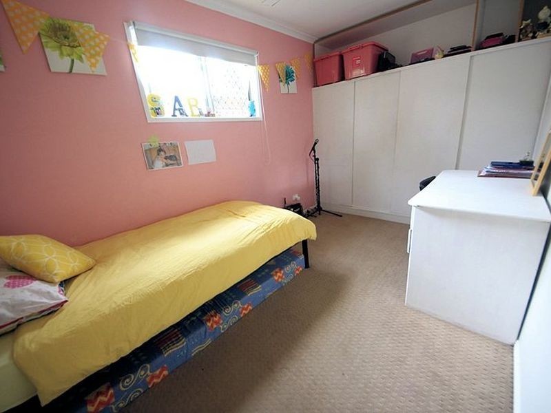 11 Wattle Street, Kallangur QLD 4503