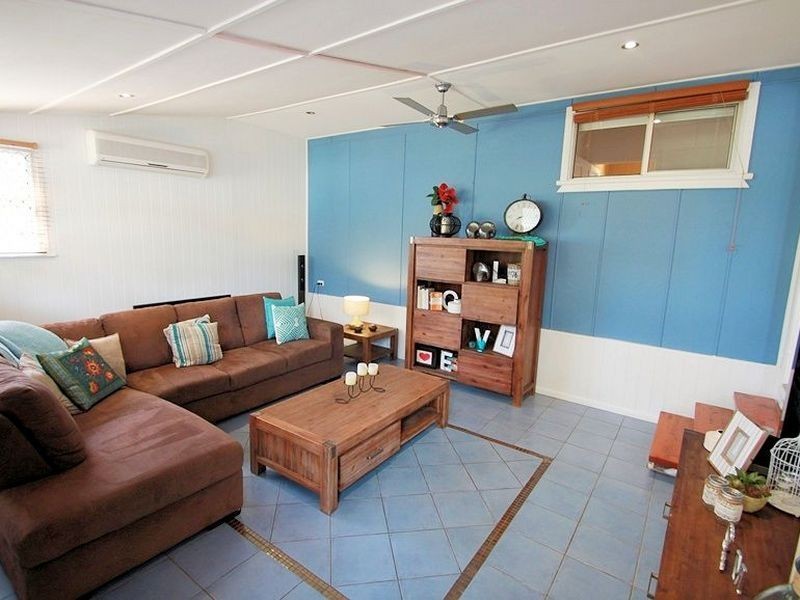 7 Brewer Street, Kallangur QLD 4503