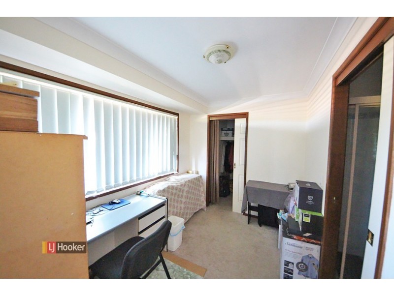 17 Pandanus Court, Kallangur QLD 4503