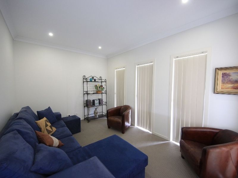 5 Dibbler Court, North Lakes QLD 4509