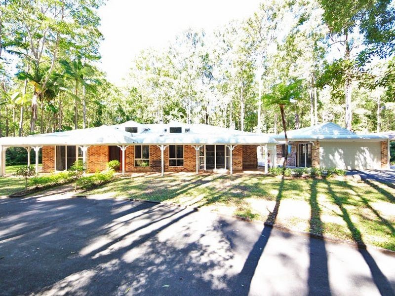 49 Cashmere Lane, Cashmere QLD 4500