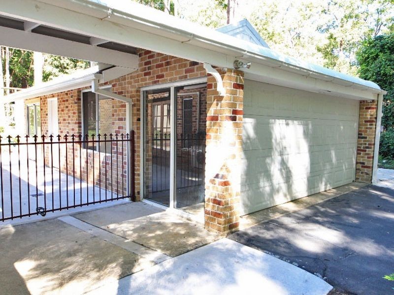 49 Cashmere Lane, Cashmere QLD 4500