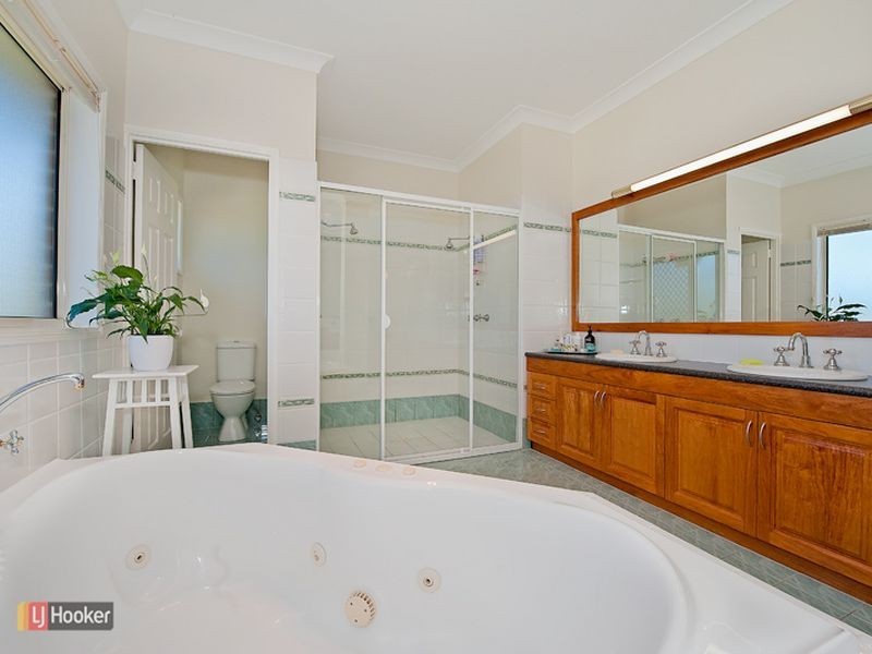 6 Claire Louise Court, Murrumba Downs QLD 4503