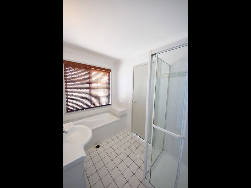 20 Walton Crescent, Murrumba Downs QLD 4503