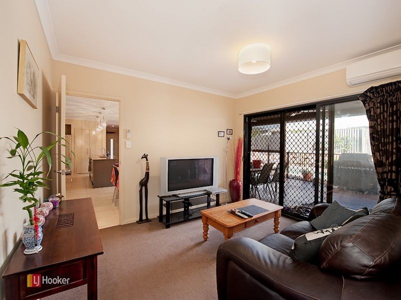 7 Bowerbird Crescent, Dakabin QLD 4503