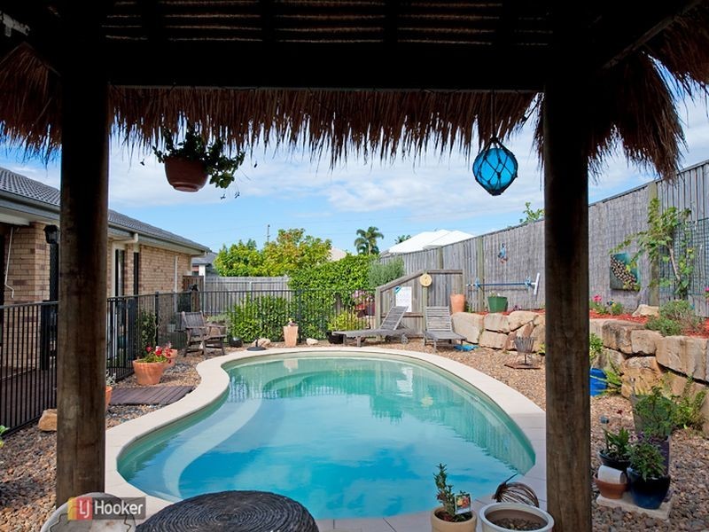 7 Bowerbird Crescent, Dakabin QLD 4503