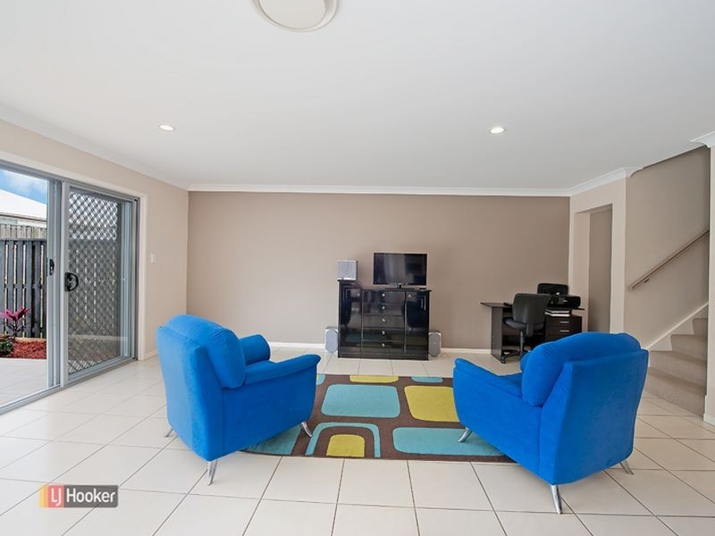 9 Beerwah Parade, Kallangur QLD 4503