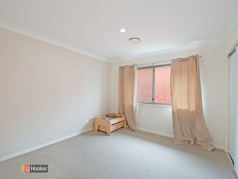 9 Beerwah Parade, Kallangur QLD 4503