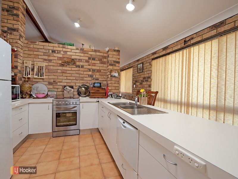 75 Whiteside Road, Whiteside QLD 4503