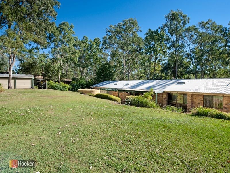 75 Whiteside Road, Whiteside QLD 4503