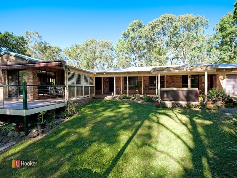 75 Whiteside Road, Whiteside QLD 4503