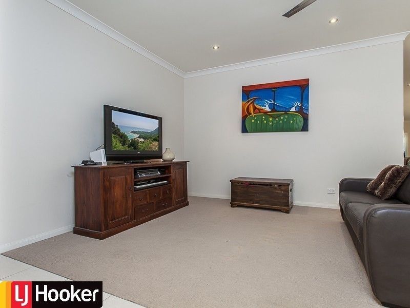 45 Whittome Esplanade, Murrumba Downs QLD 4503