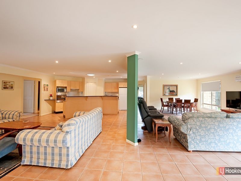 13 Oisin Street, Murrumba Downs QLD 4503