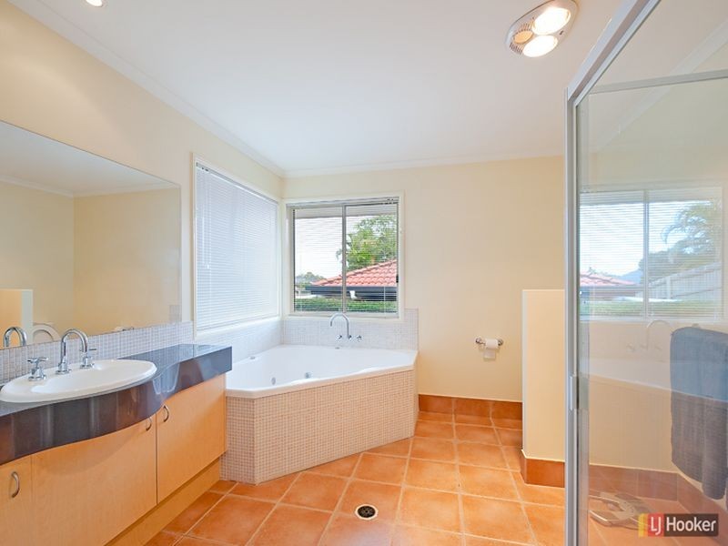 13 Oisin Street, Murrumba Downs QLD 4503