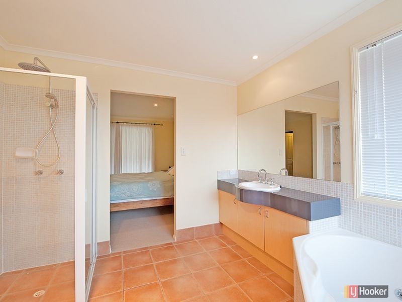 13 Oisin Street, Murrumba Downs QLD 4503