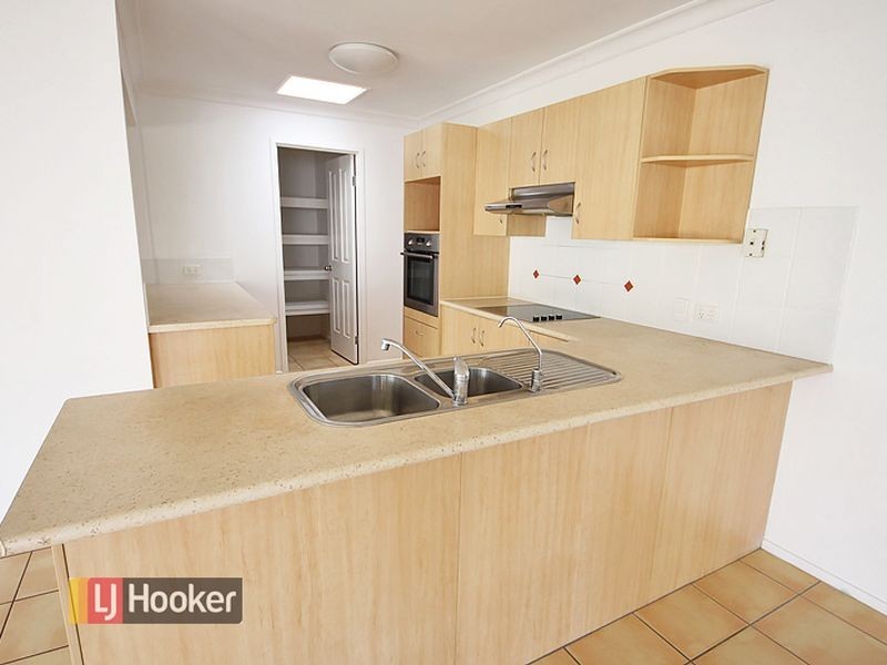 7 Sapphire Close, Griffin QLD 4503