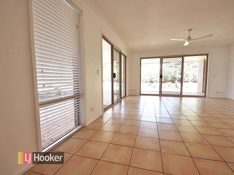 7 Sapphire Close, Griffin QLD 4503