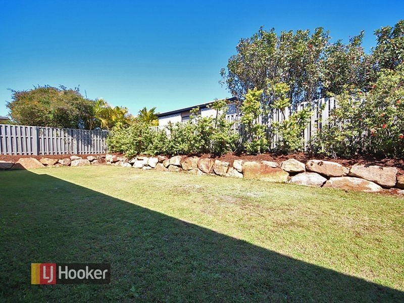 7 Sapphire Close, Griffin QLD 4503