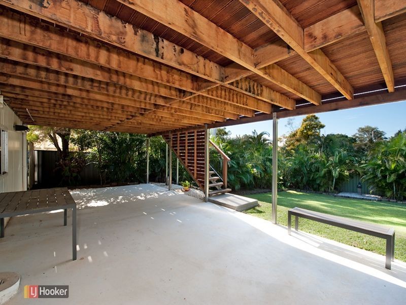 9 Melinda Street, Kallangur QLD 4503