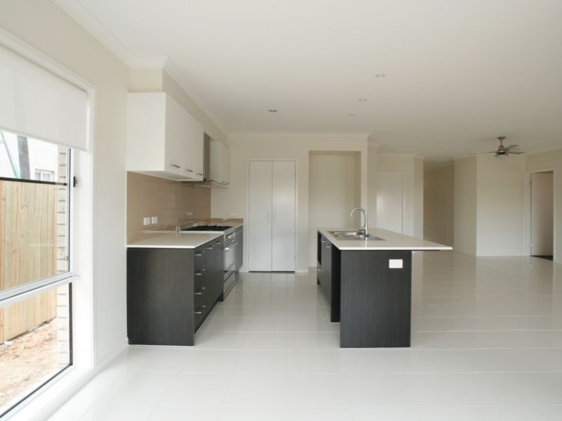 North Lakes QLD 4509