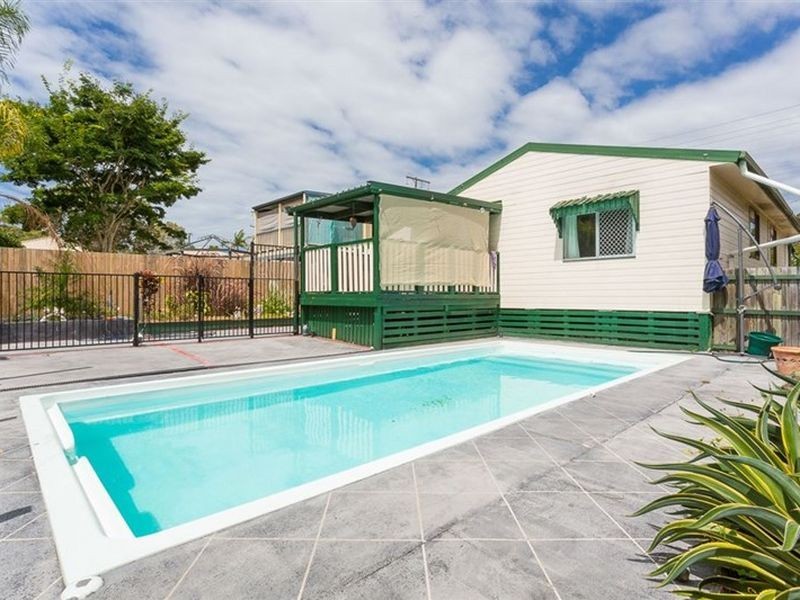 18 Henzell Street, Kippa-ring QLD 4021