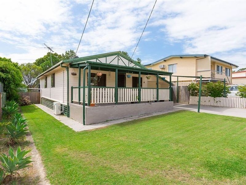 18 Henzell Street, Kippa-ring QLD 4021