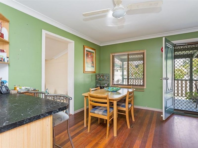 18 Henzell Street, Kippa-ring QLD 4021