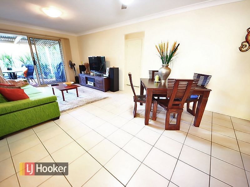 4/11 Ahern Street, Kallangur QLD 4503