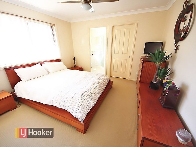 4/11 Ahern Street, Kallangur QLD 4503