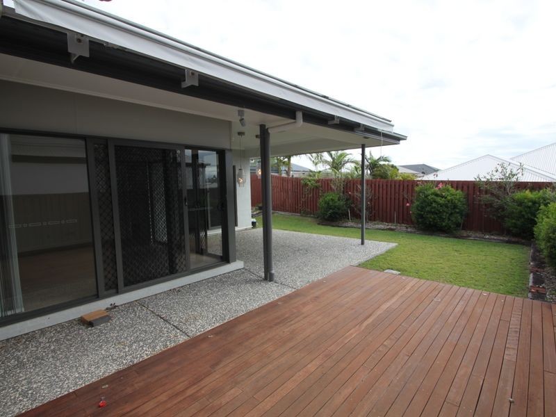 North Lakes QLD 4509