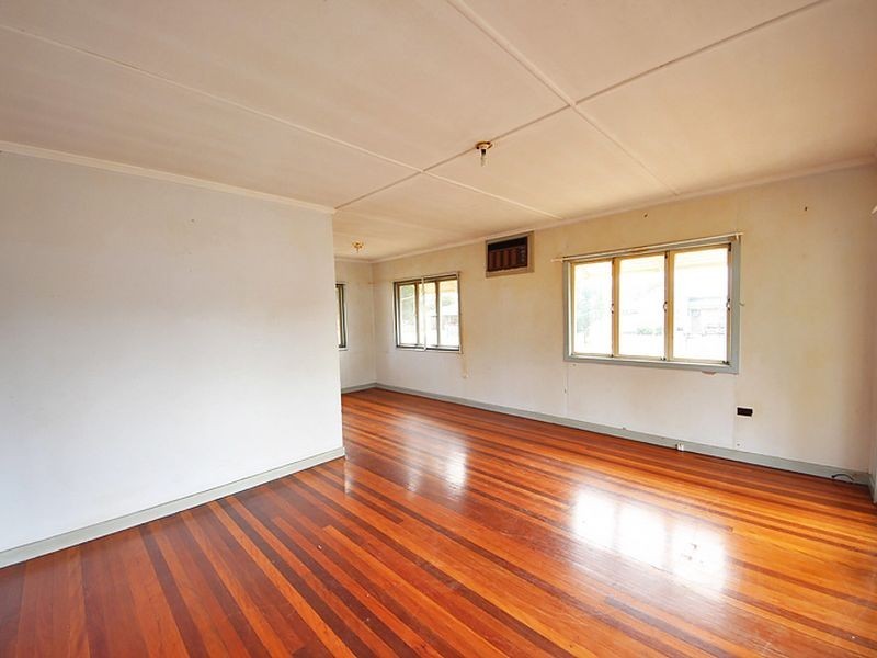 48 Sheehan Street, Kallangur QLD 4503