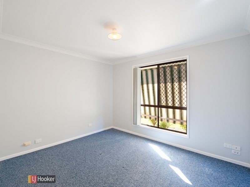5 Kookaburra Street, Kallangur QLD 4503