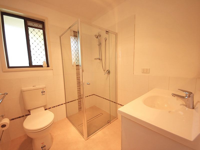 2 Colac Court, Petrie QLD 4502