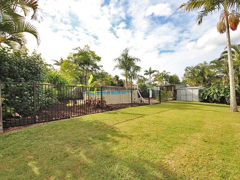 2 Colac Court, Petrie QLD 4502