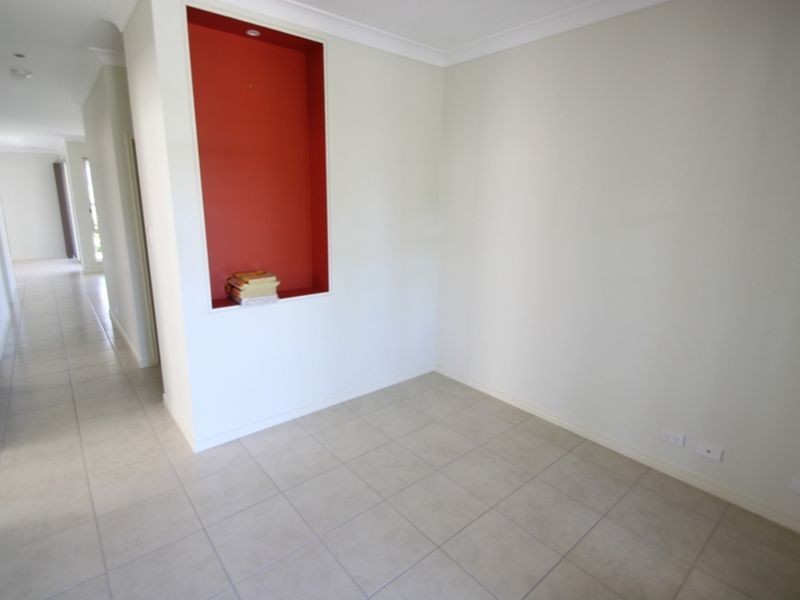North Lakes QLD 4509
