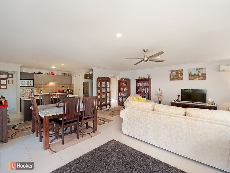 2 Lilly Crescent, Kallangur QLD 4503