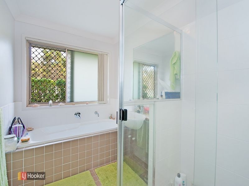 2 Lilly Crescent, Kallangur QLD 4503