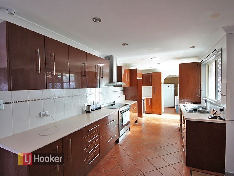 7 Camberwell Drive, Kallangur QLD 4503